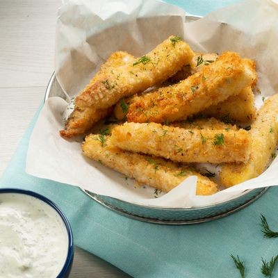 Panko Cod with Dill Yogurt Sauce