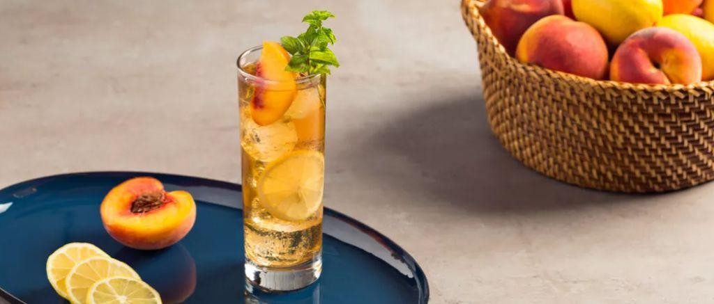 Peach Tea Vodka Punch