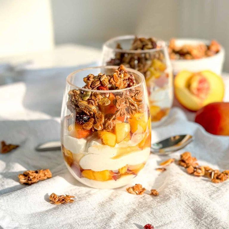 Peach and yogurt parfaits