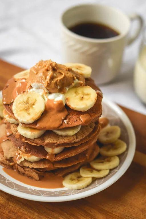 Peanut Butter Banana Protein Pancakes
