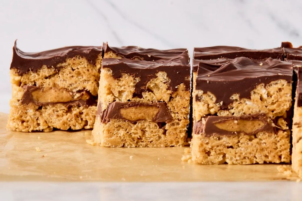 Peanut Butter Cup Rice Krispies Treats