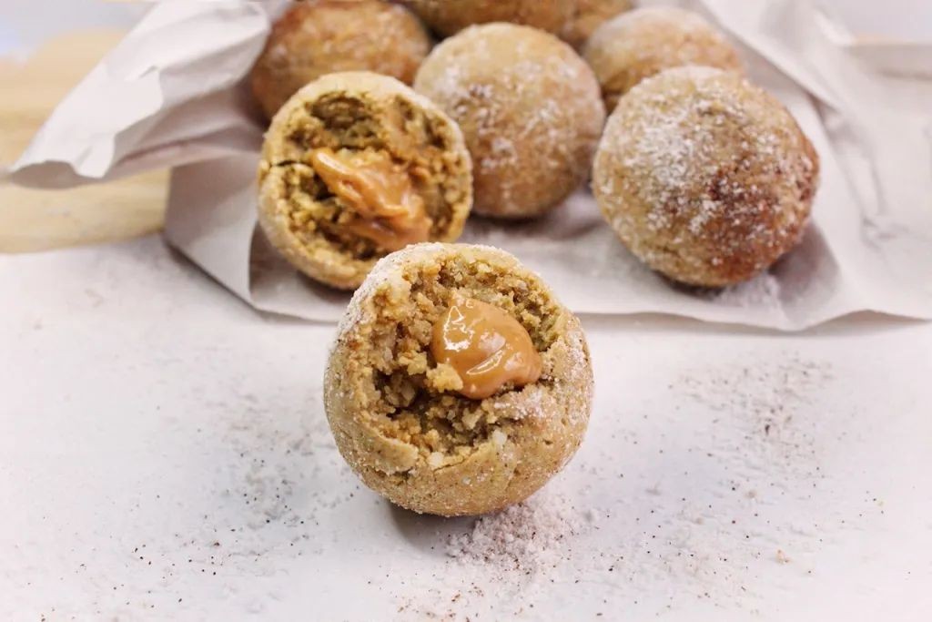 Peanut Butter Munchkins