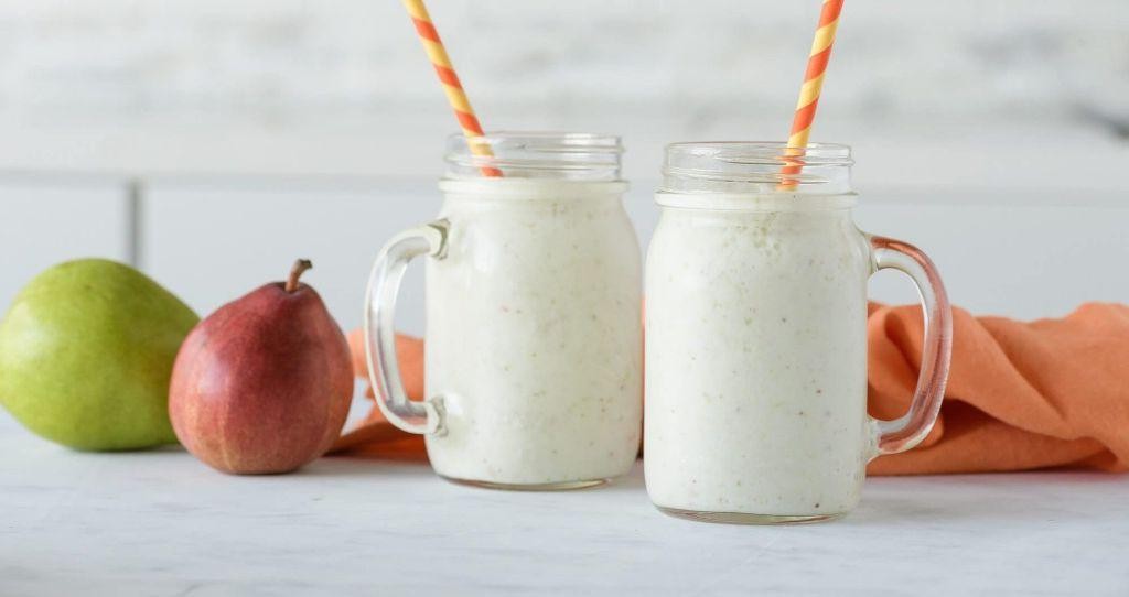 Pear Coconut Cardamom Smoothie