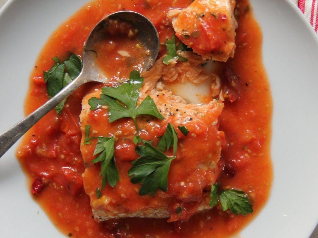 Poached Cod in Tomato Basil Sauce