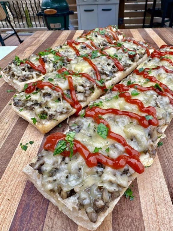 Polish Chicken and Potato Bake (Zapiekanka Kurczakowa)