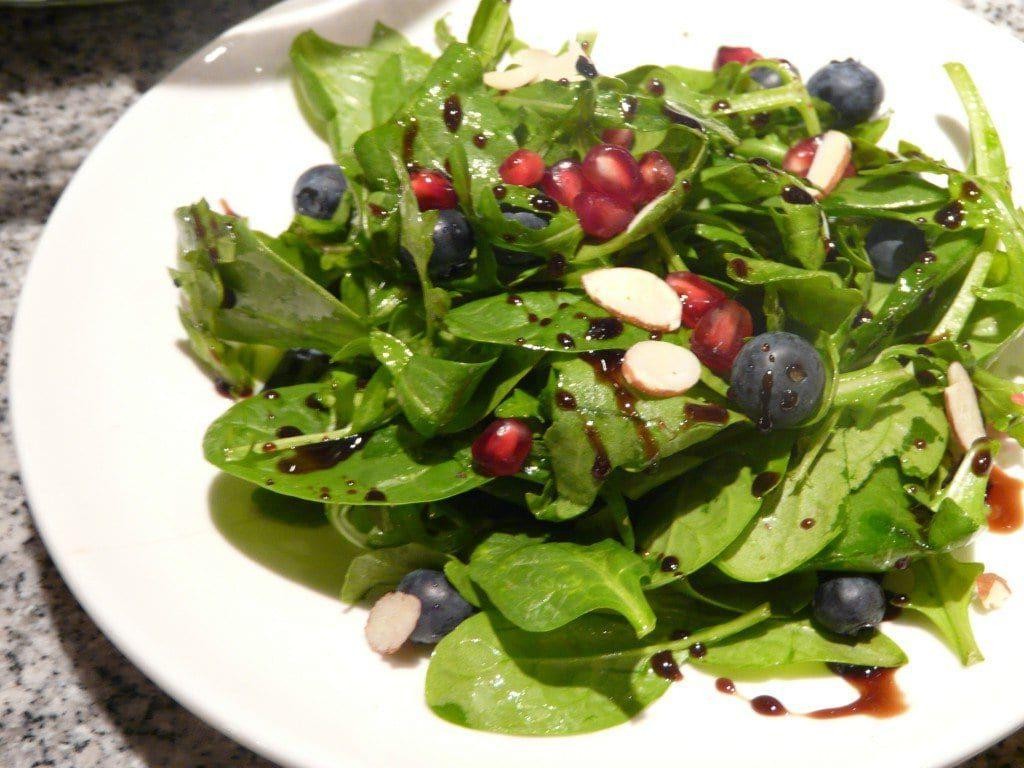 Pomegranate Blueberry Spinach Salad