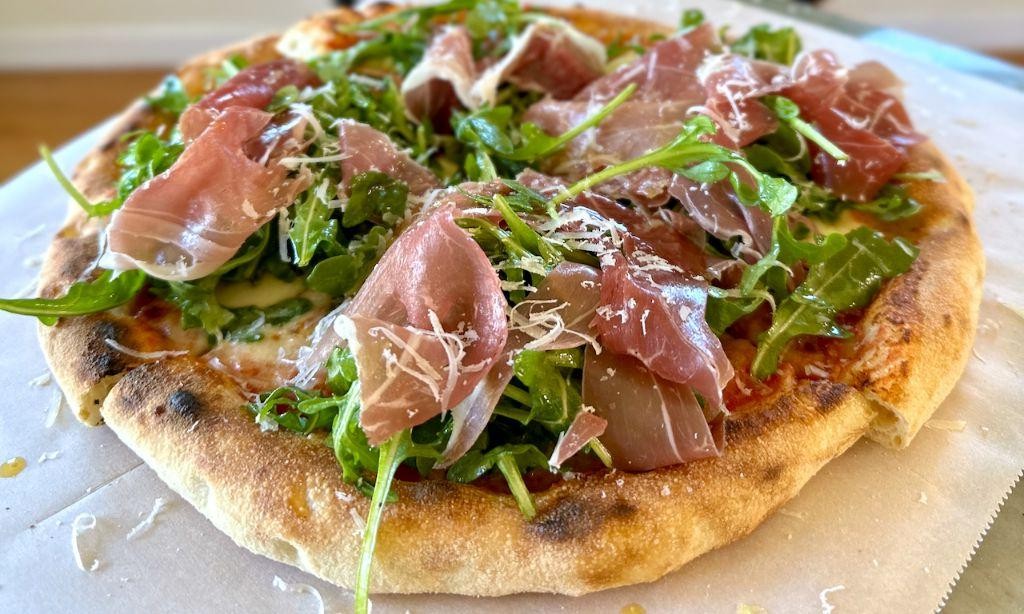 Prosciutto and Arugula Neapolitan Pizza