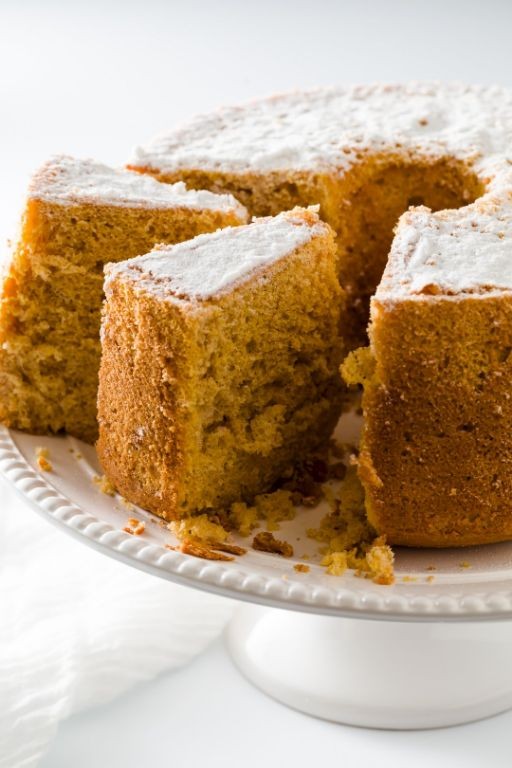Pumpkin Spice Chiffon Cake