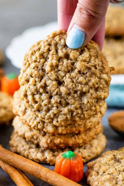 Pumpkin Spice Oatmeal Cookies