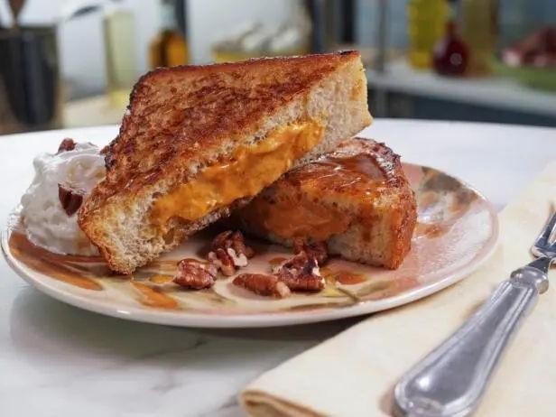 Pumpkin Spice Stuffed French Toast