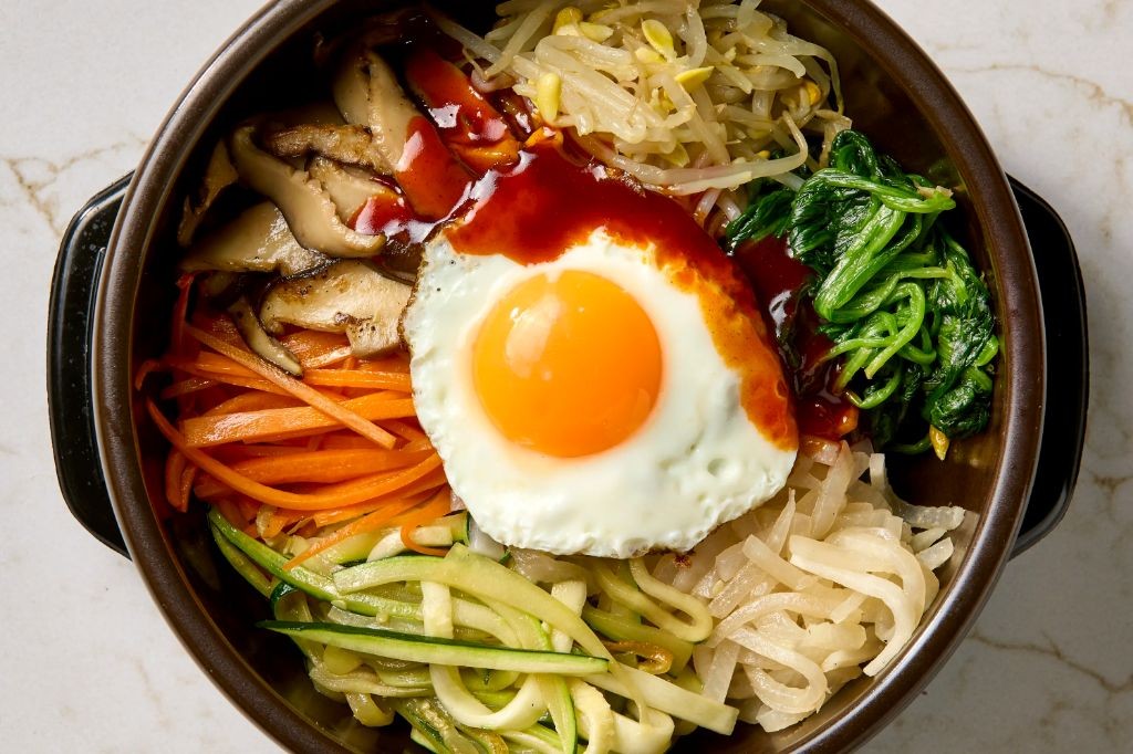 Quick Bibimbap (Mixed Rice Bowl)