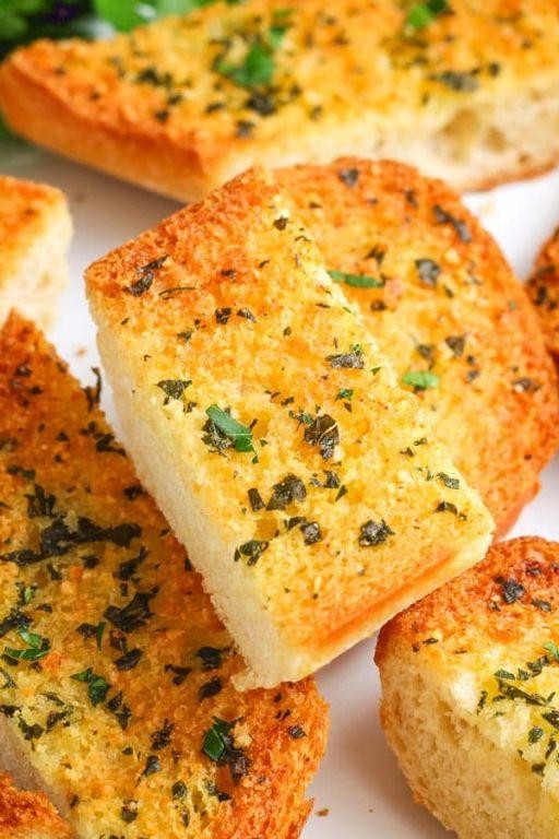 Quick Toaster Oven Garlic Bread