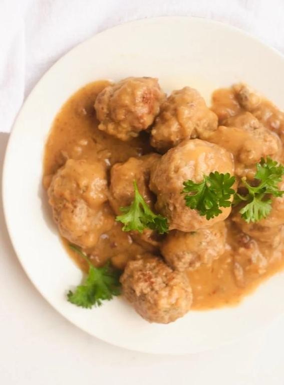 Ragoût de Boulettes (Meatball Stew)