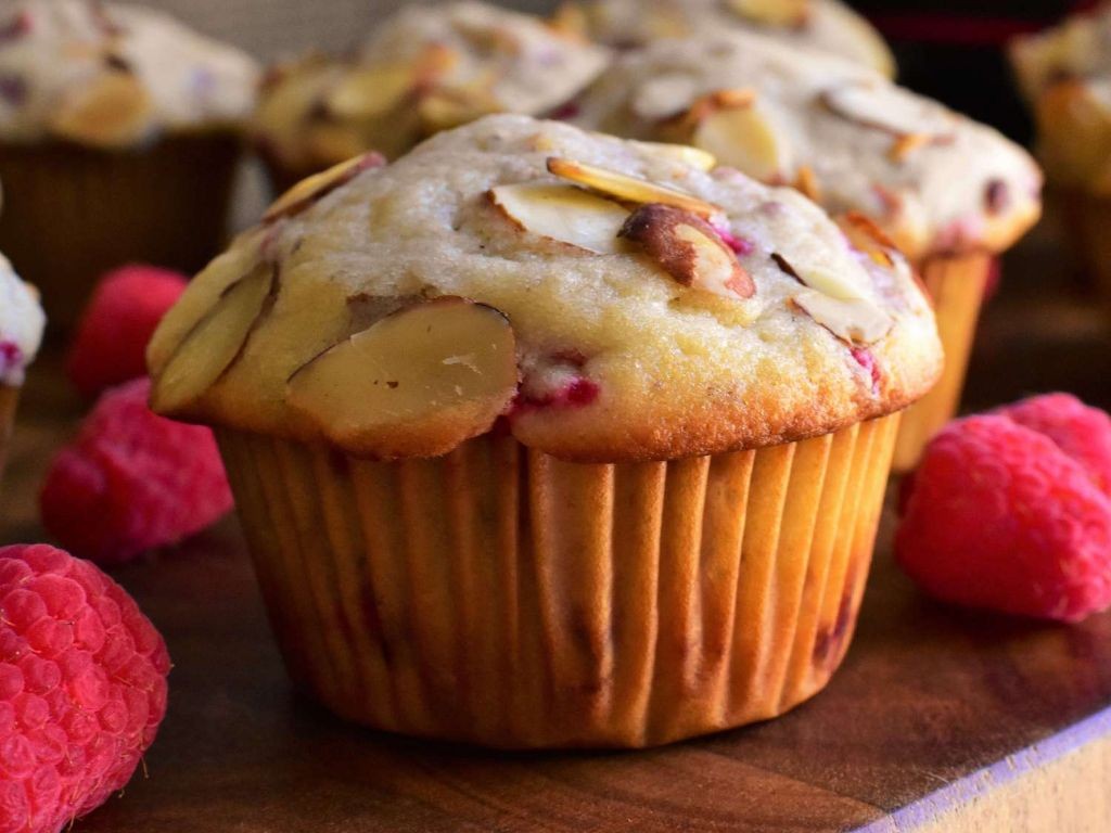 Raspberry Almond Fiber One Muffins