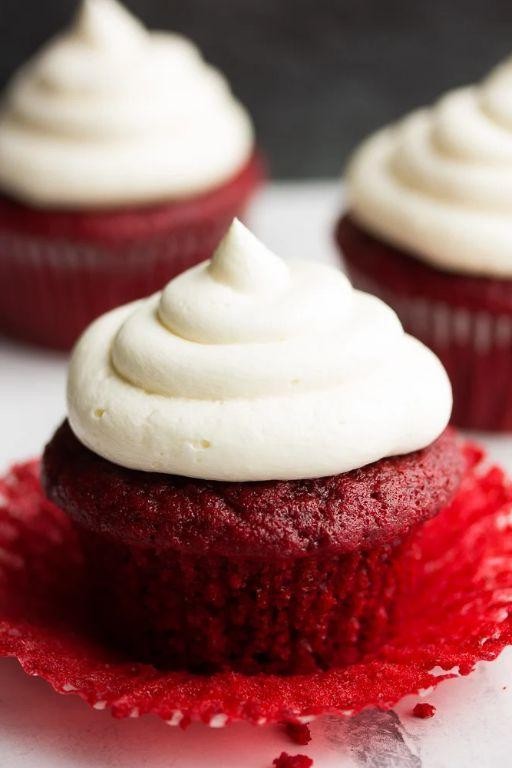Red Velvet Vegan Cupcakes