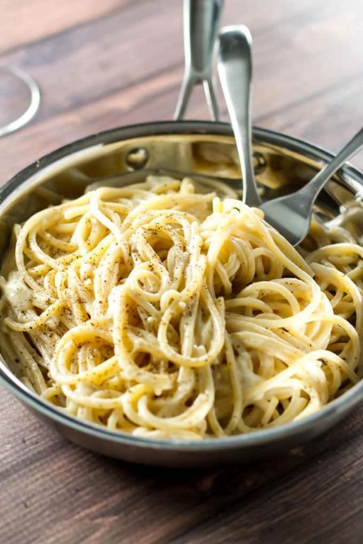 Roasted Garlic Buttered Noodles