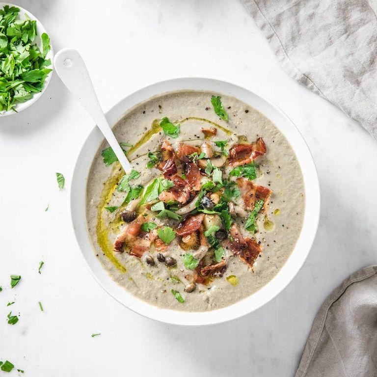 Roasted Garlic and Mushroom Soup