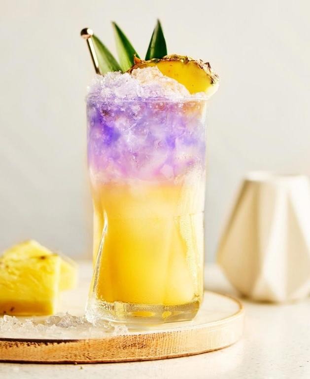 Royal Hawaiian with Gin and Pineapple