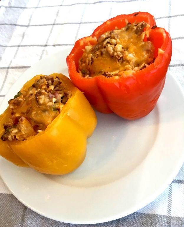 Slow Cooker Cauliflower and Cheese Stuffed Peppers