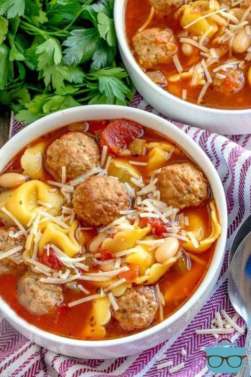Slow Cooker Meatball Tortellini Soup
