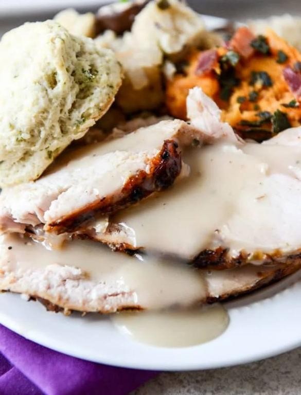 Smoked Butterball Turkey with Applewood Chips