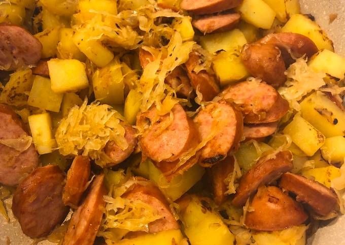 Smoked Sausage and Sauerkraut Hash