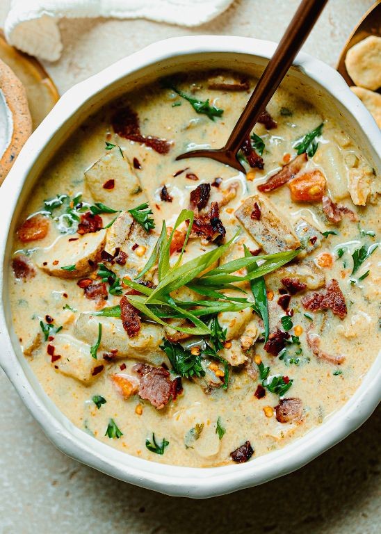 Smoky Bacon Clam Soup