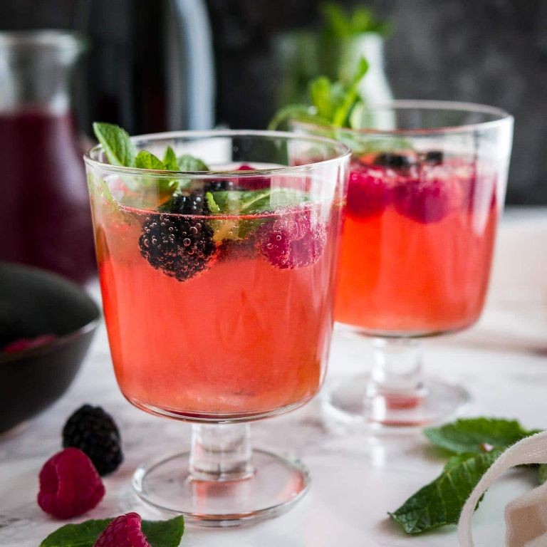 Sparkling Champagne Punch with Berries