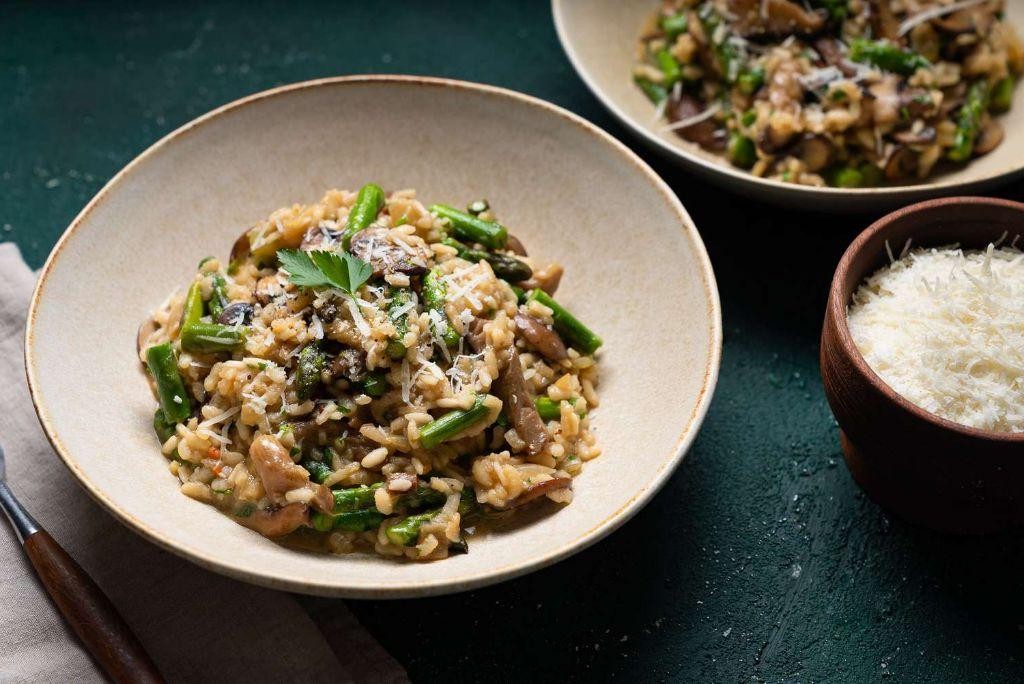 Speedy Asparagus and Mushroom Risotto
