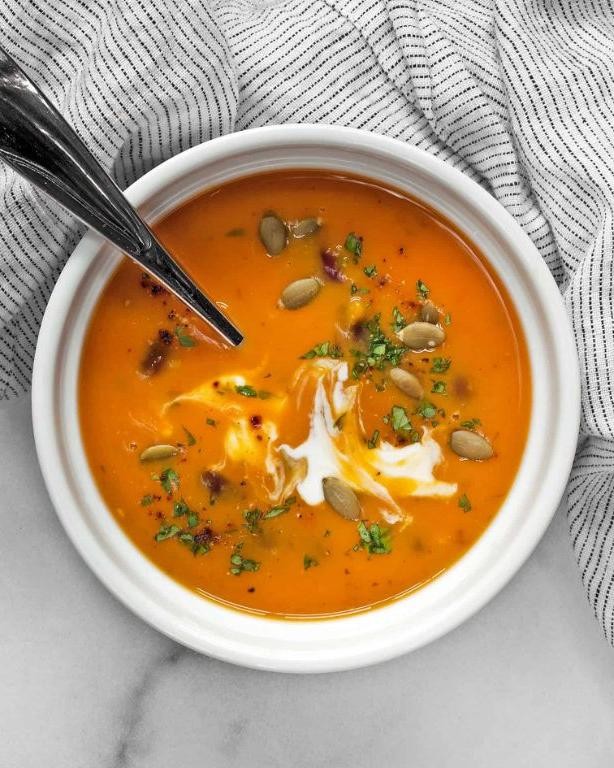 Spicy Chipotle Butternut Squash Soup