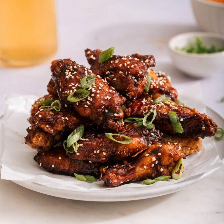 Spicy Garlic Soy Glazed Wings
