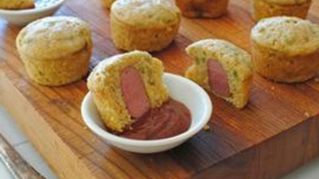 Spicy Sriracha Mini Cornbread Muffins
