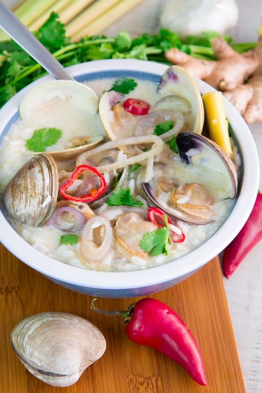 Spicy Thai Clam Soup