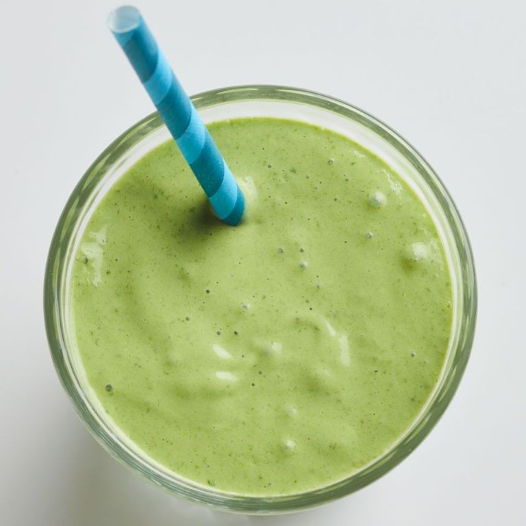 Spinach Avocado Super Smoothie