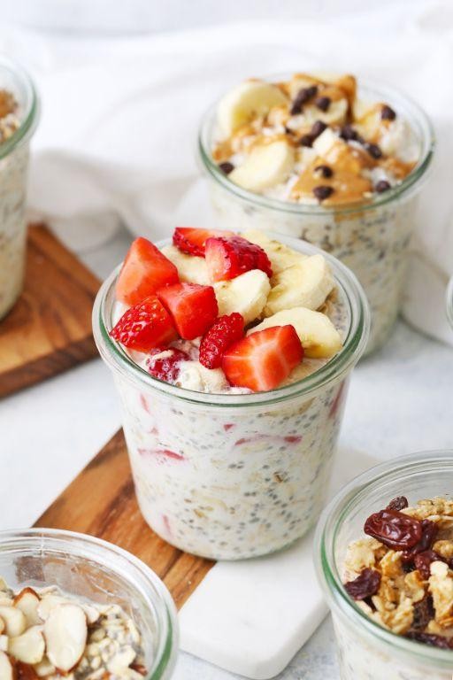Strawberry Banana Overnight Oats
