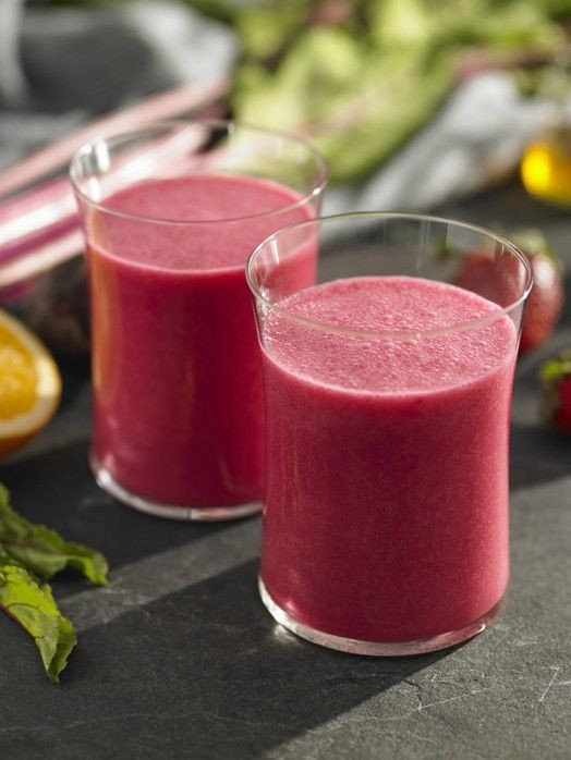 Strawberry Beetroot Detox Smoothie