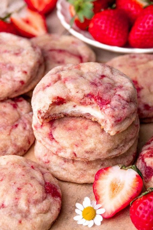Strawberry Cream Cheese Cookies