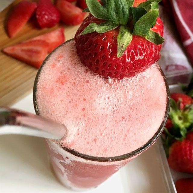 Strawberry Kiwi Sparkler