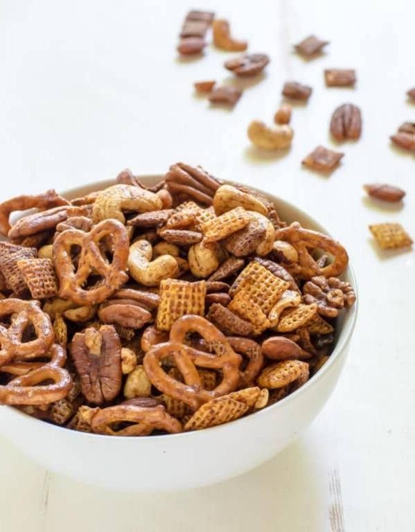 Sweet and Spicy Chex Mix