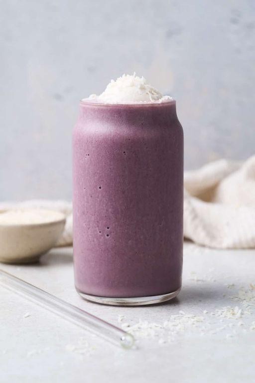 Taro and Oatmeal Breakfast Smoothie