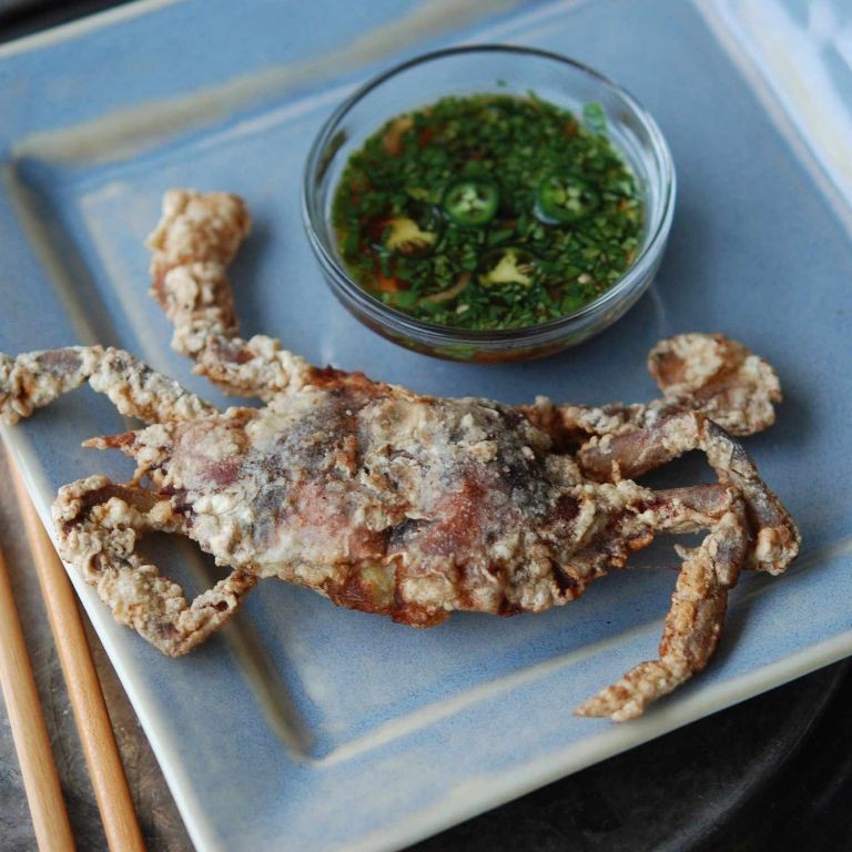 Tempura Soft Shell Crab with Dipping Sauce