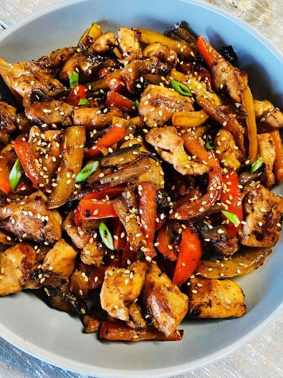 Teriyaki Chicken Blackstone Stir Fry