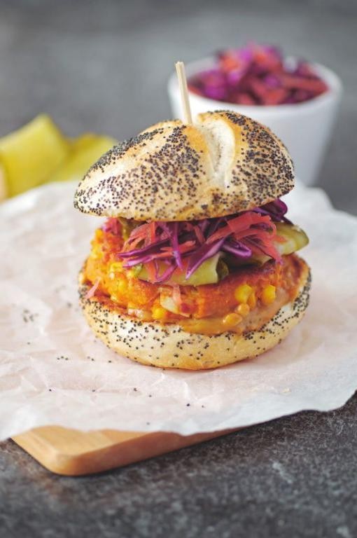 Thai Peanut Chickpea Burgers with Cucumber Relish