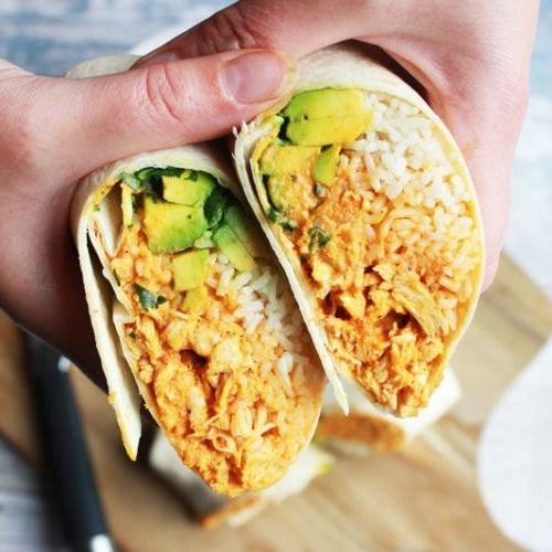 Tinga-Inspired Breakfast Burritos