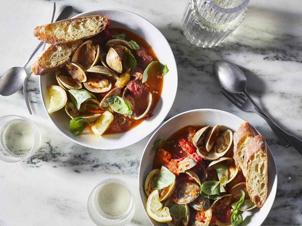 Tomato Basil Clam Soup