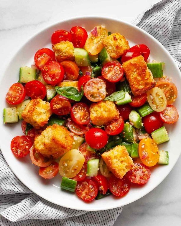 Tomato Basil Cornbread Salad