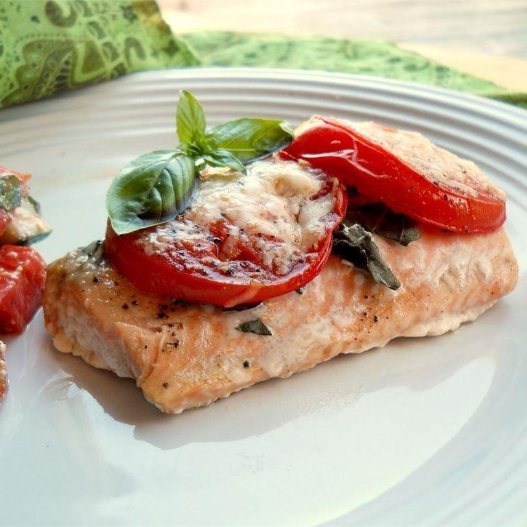 Tomato Basil Salmon with Mozzarella