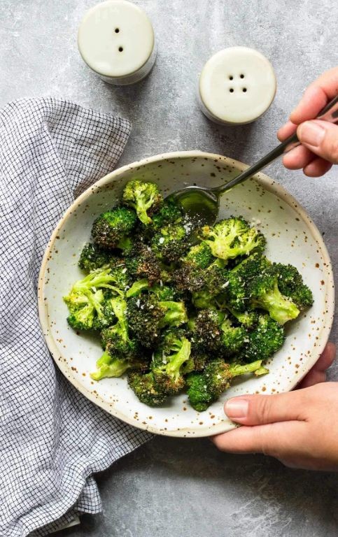 Tovala Garlic Parmesan Broccoli