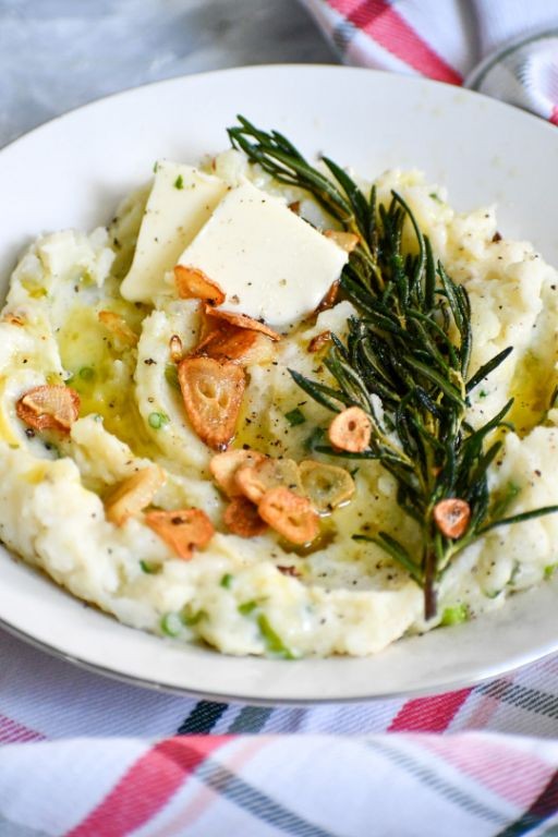 Tovala Rosemary Garlic Mashed Potatoes