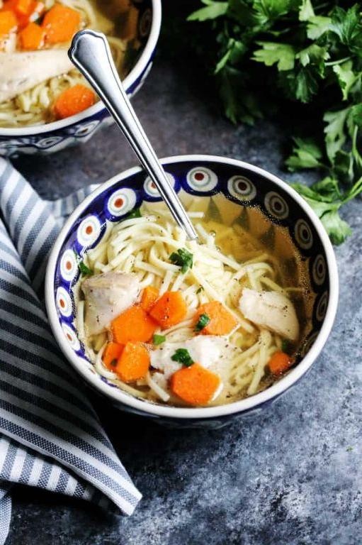 Traditional Polish Chicken Soup (Rosół)